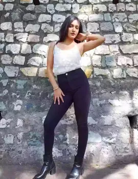 Independent Agra escort in stylish outfit